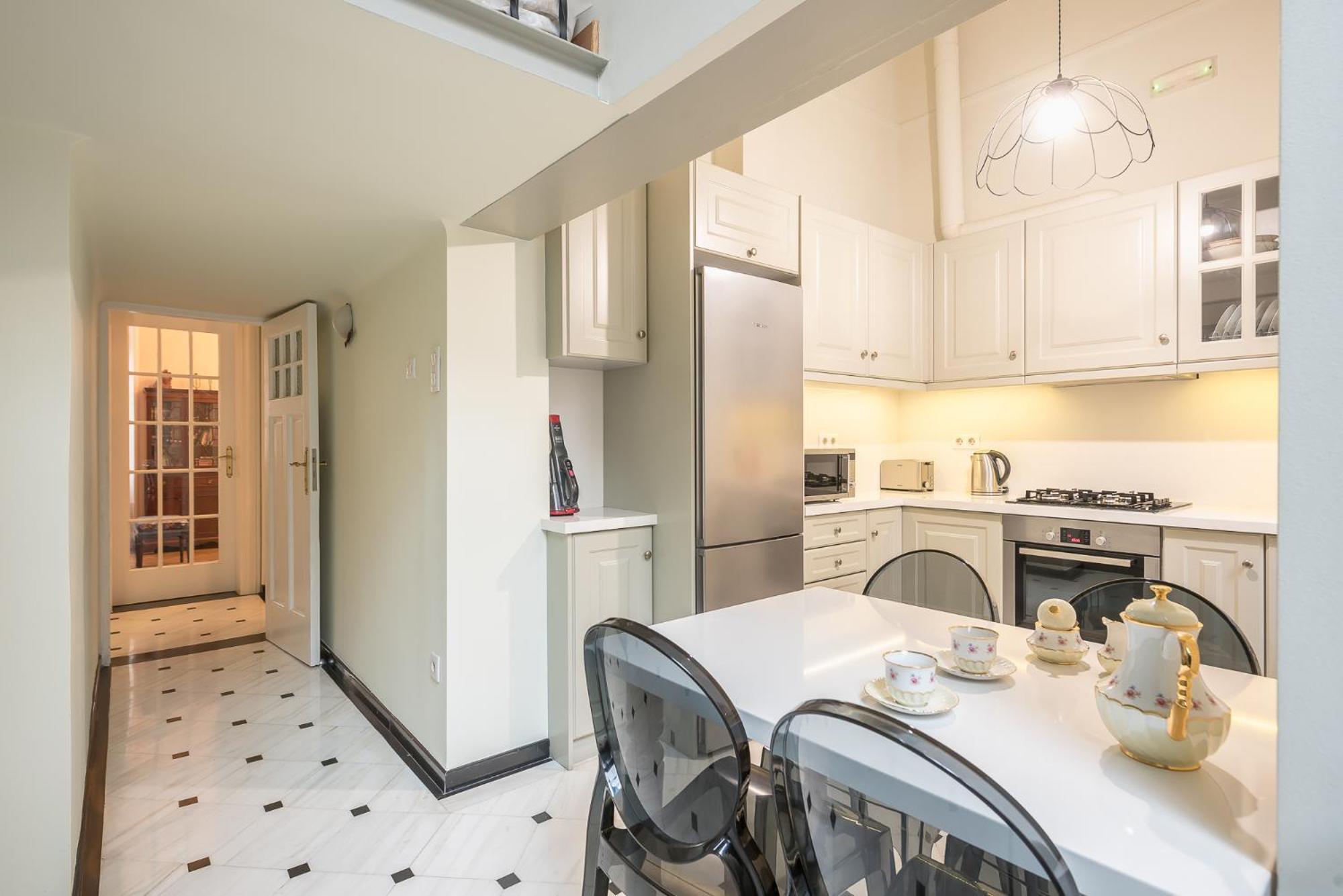 Apartamento The Rare Luxury Gem Near Syntagma, Kolonaki Square Atenas Exterior foto